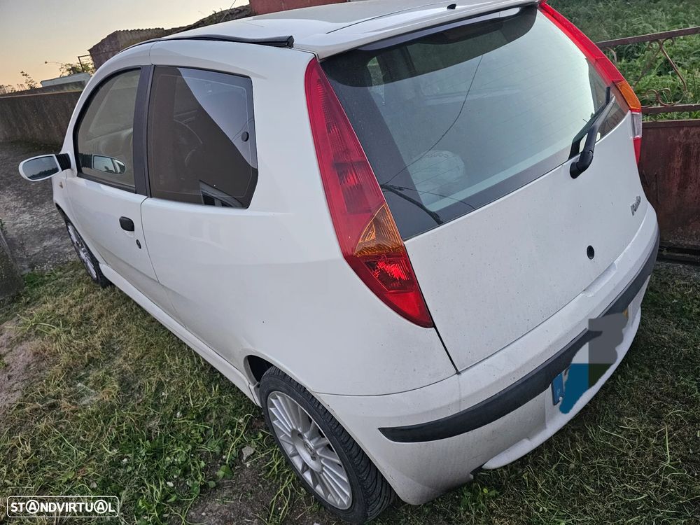 Fiat Punto 1.9 JTD HLX - 2