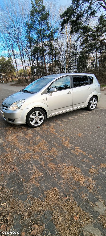 Toyota Corolla Verso - 13