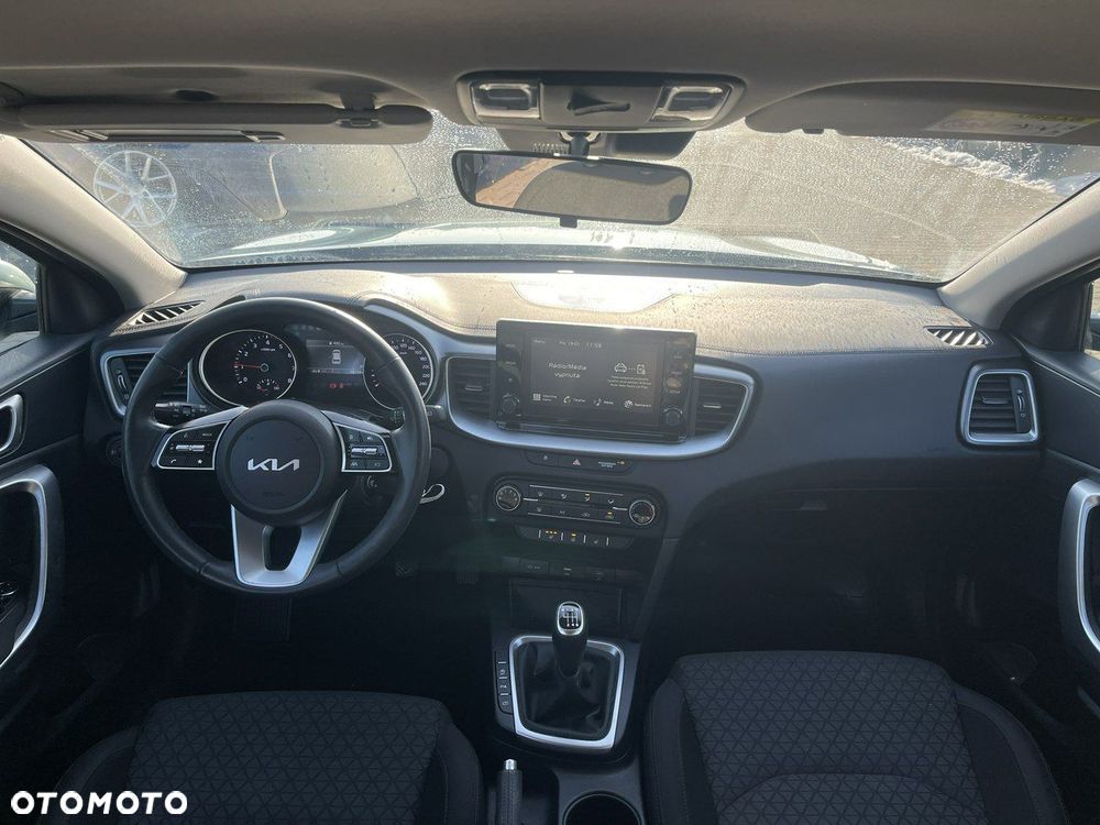Kia Ceed 1.0 T-GDI 120 OPF Vision - 10