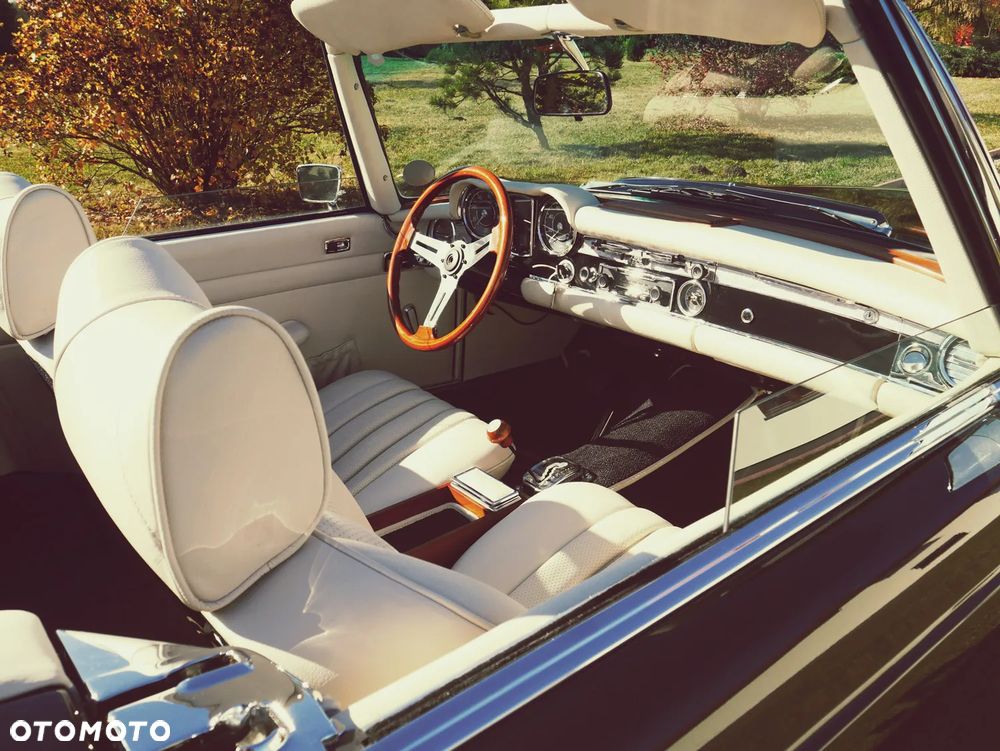 Mercedes-Benz SL - 8