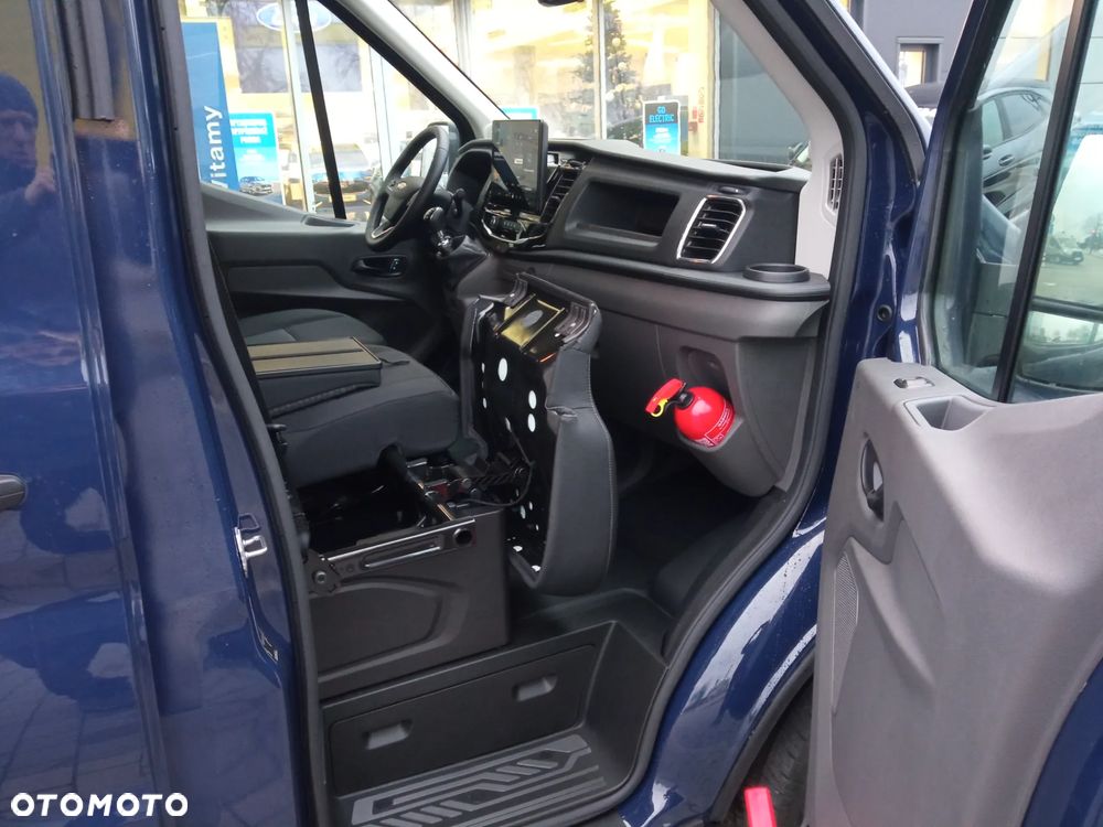 Ford Transit - 15