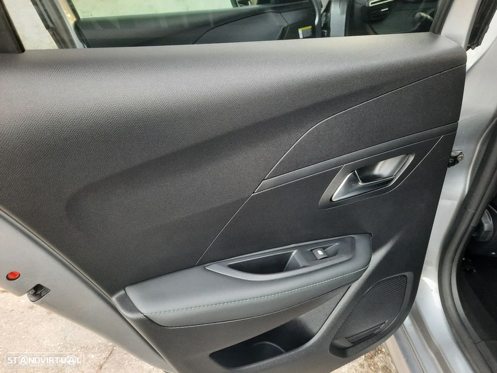 Peugeot 208 1.2 PureTech Allure Pack - 25