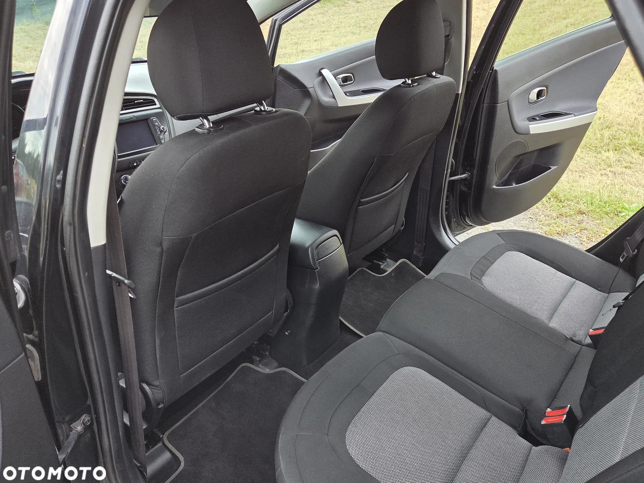 Kia Ceed - 22