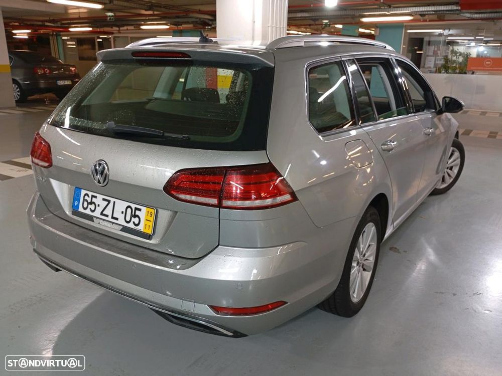 VW Golf Variant 1.6 TDi Confortline - 3