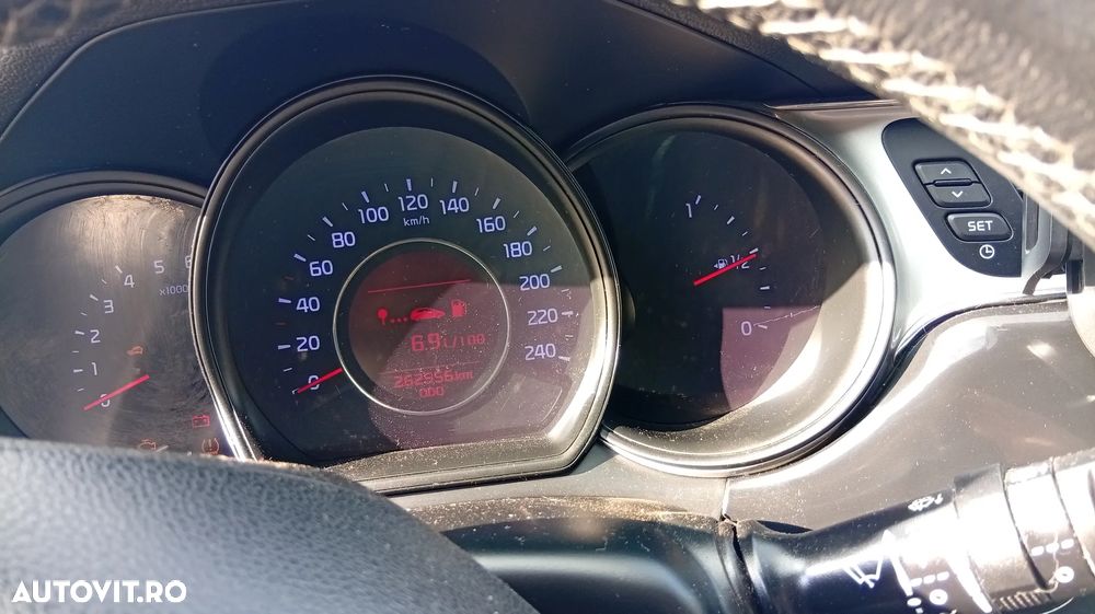 Kia Ceed 1.6 DSL HP Best - 4