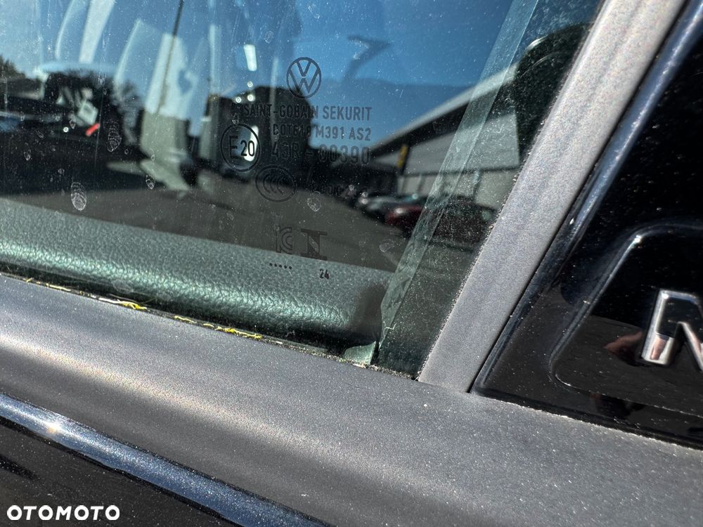 Volkswagen Golf 2.0 TDI SCR DSG Move - 29