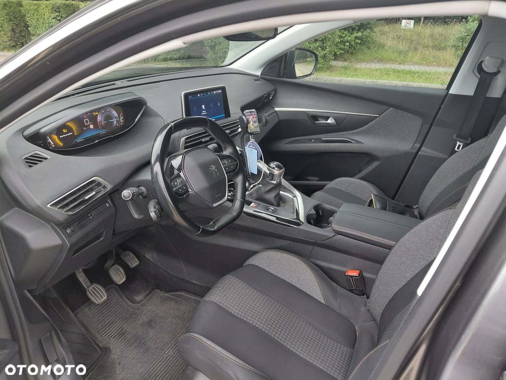 Peugeot 5008 1.5 BlueHDi Allure S&S - 7