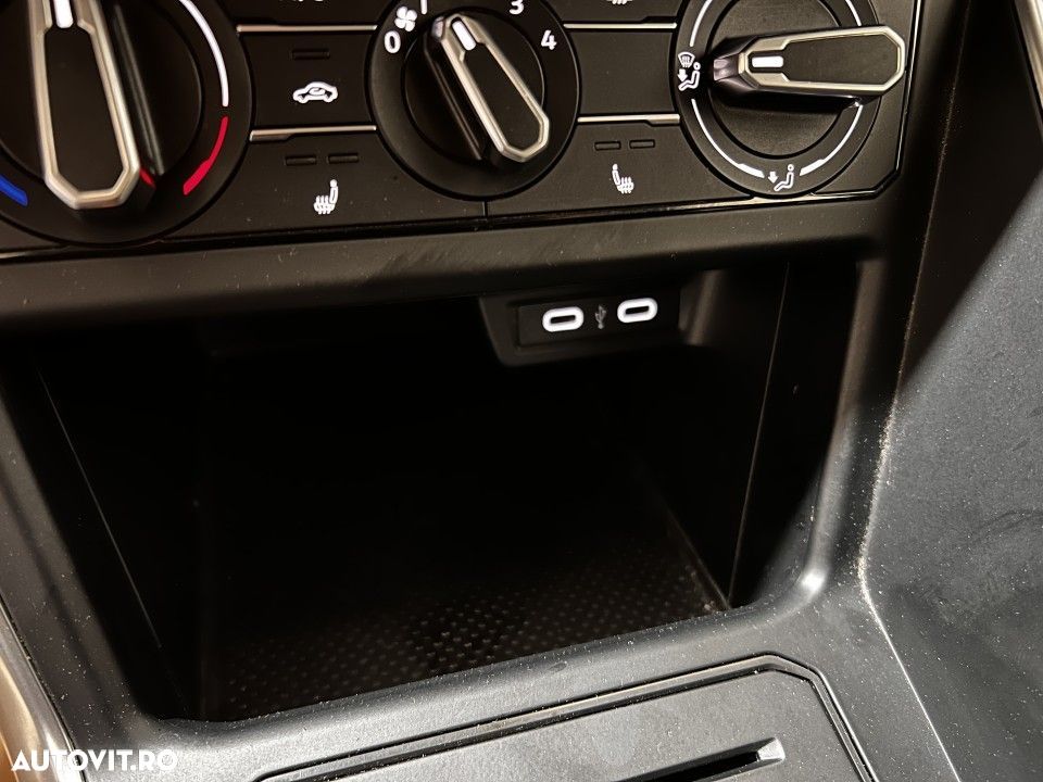 Volkswagen Polo - 22