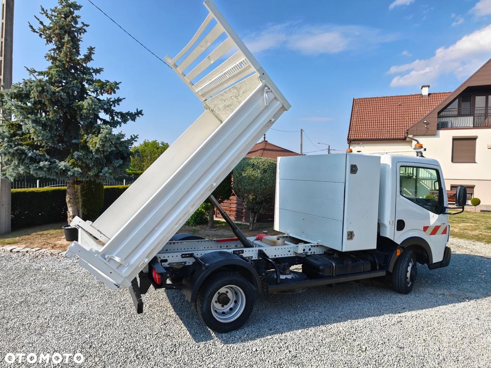 Renault Maxity Wywrotka - 9