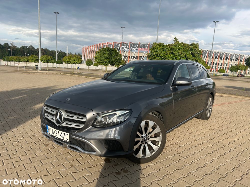 Mercedes-Benz Klasa E 220 d 4-Matic All-Terrain - 1