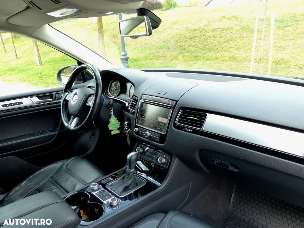 Volkswagen Touareg V6 TDI BMT Supreme Plus - 7