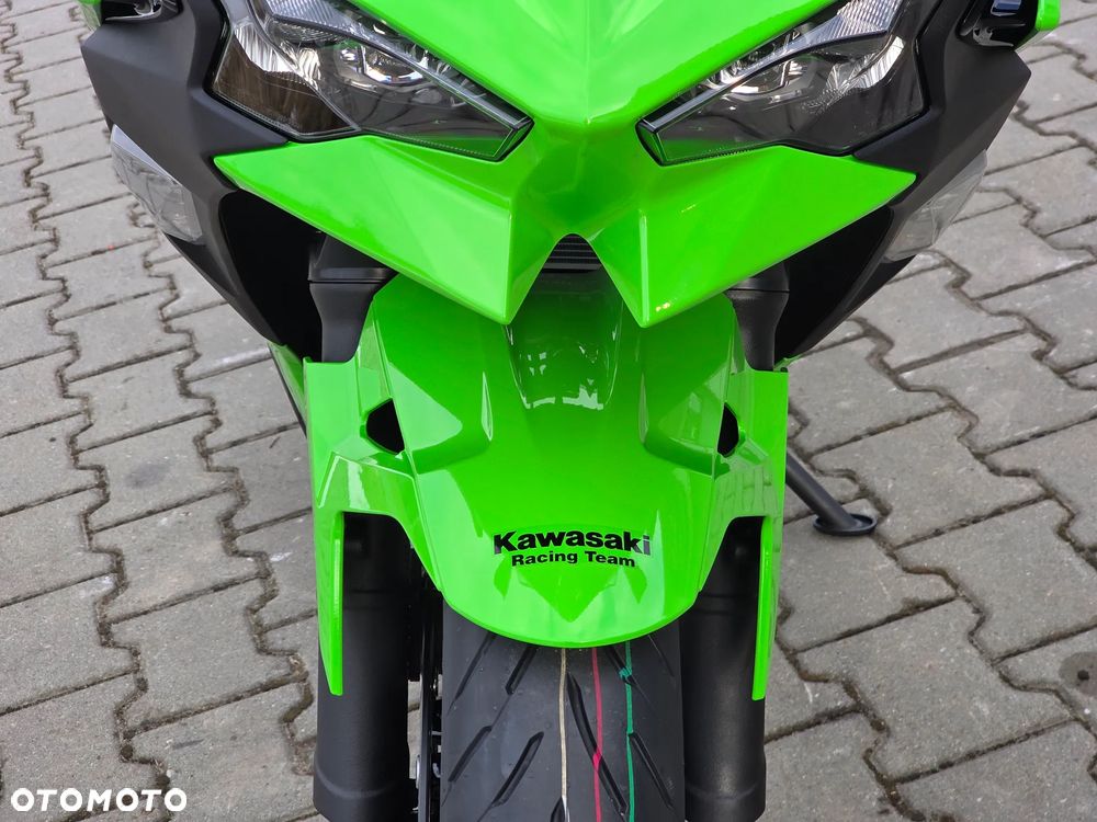 Kawasaki Ninja - 12