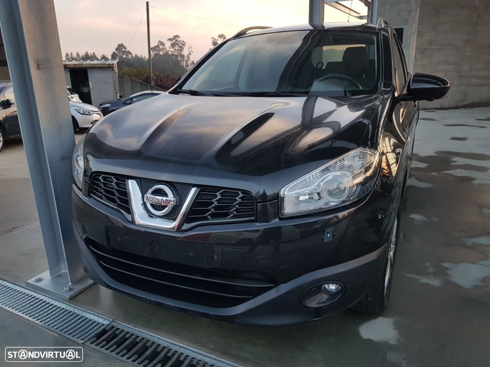 Nissan Qashqai+2 para peças - 1