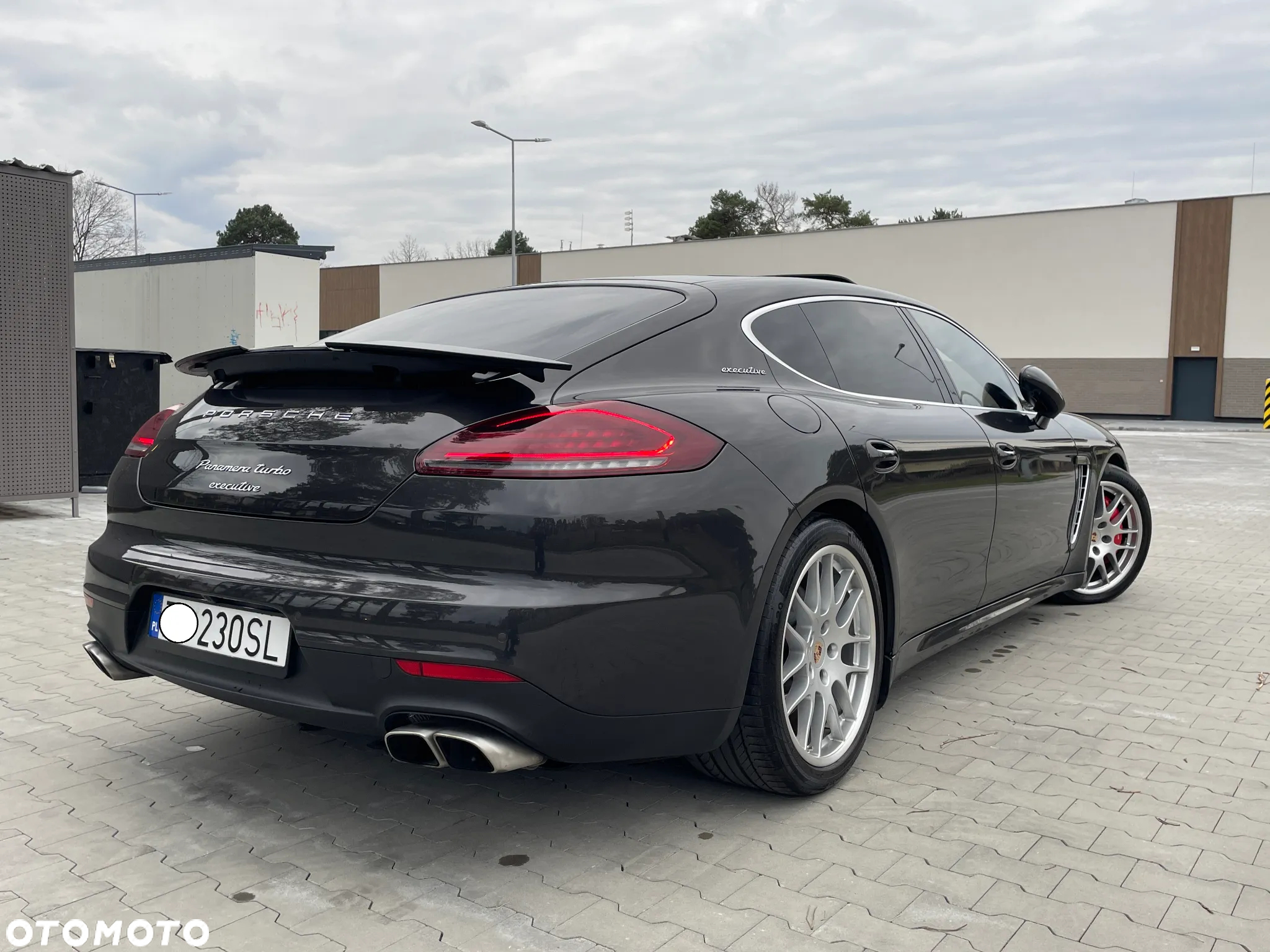 Porsche Panamera Turbo Executive PDK - 26