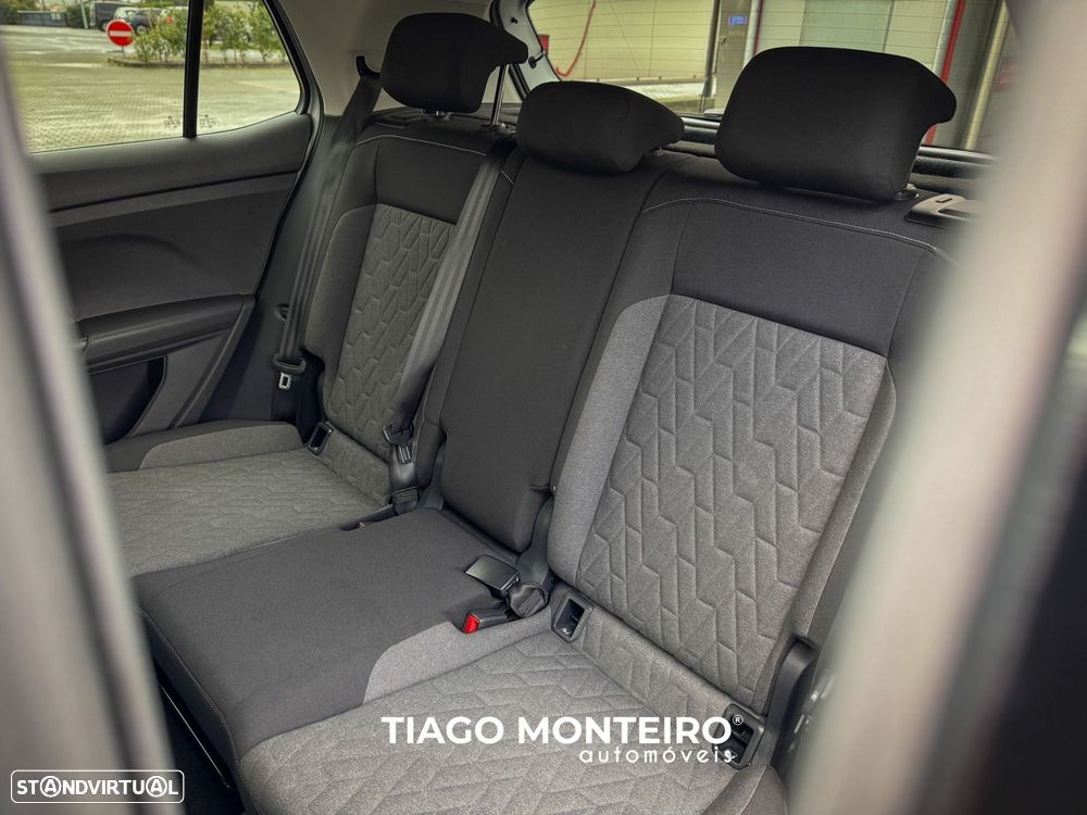 VW T-Cross 1.0 TSI Urban DSG - 43