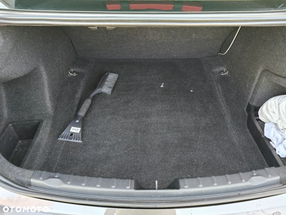 BMW Seria 3 316d - 15