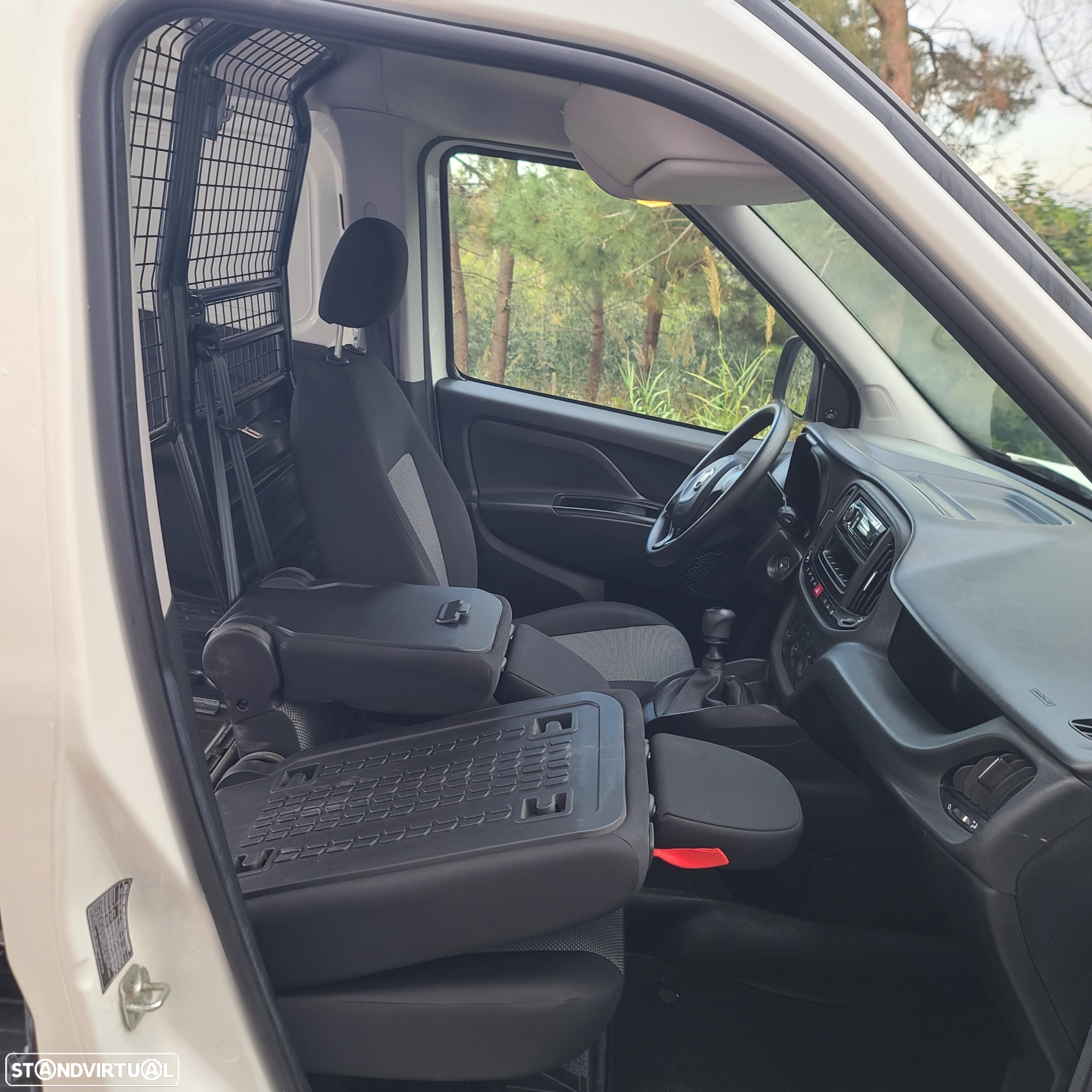 Fiat Doblo Combi 1.6 Multijet Maxi SX N1 - 17