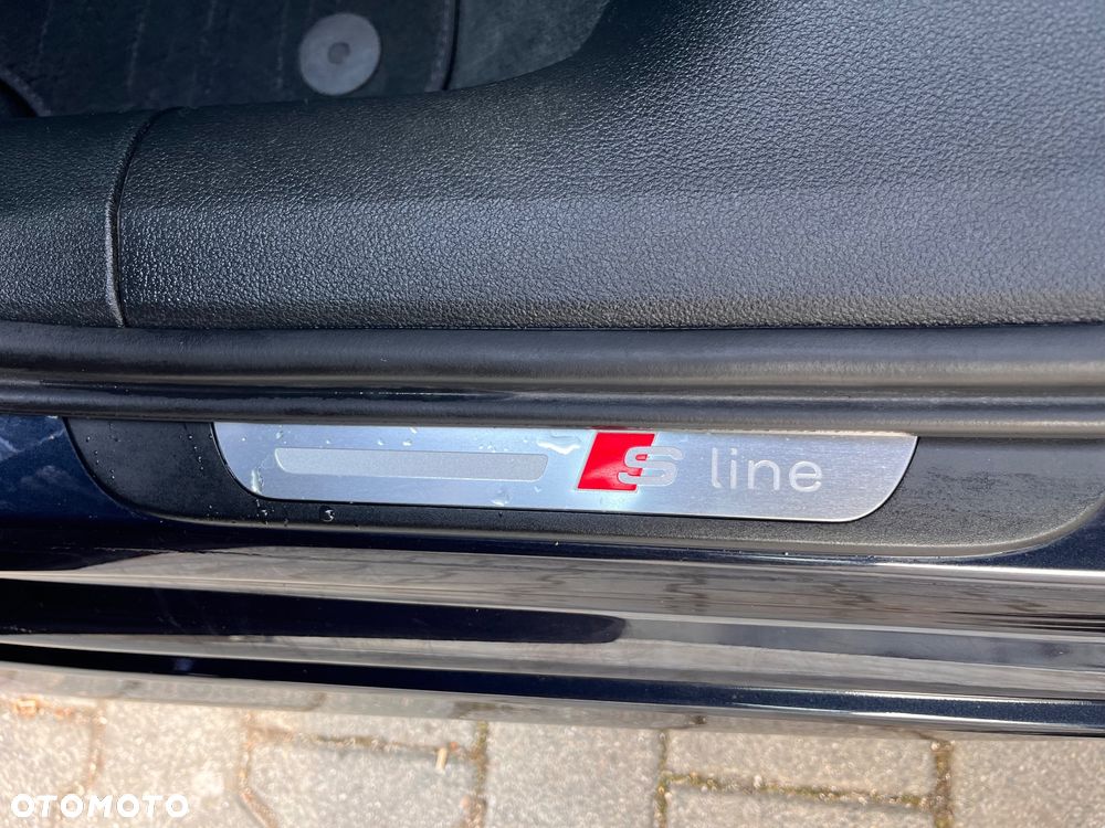 Audi A6 Avant 2.0 TDI quattro S tronic - 32