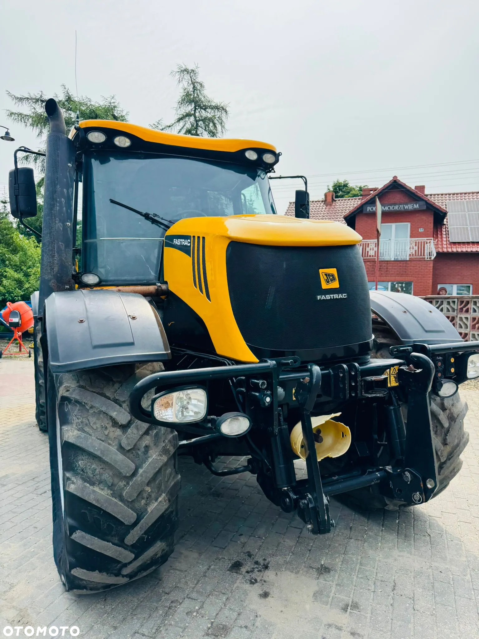 JCB FASTRAC 3230 - 4