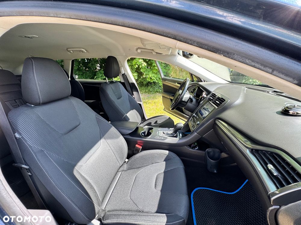 Ford Mondeo 2.0 Hybrid Titanium - 19