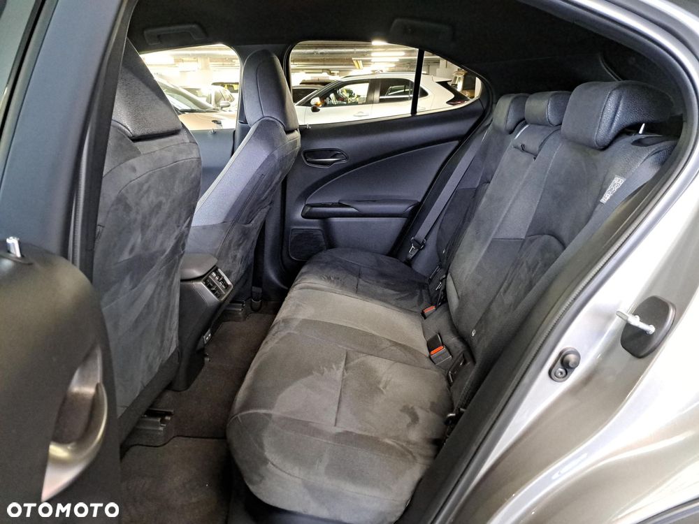 Lexus UX 250h GPF Business 2WD - 10