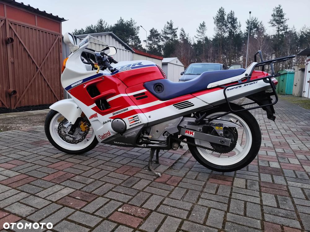 Honda CBR - 10