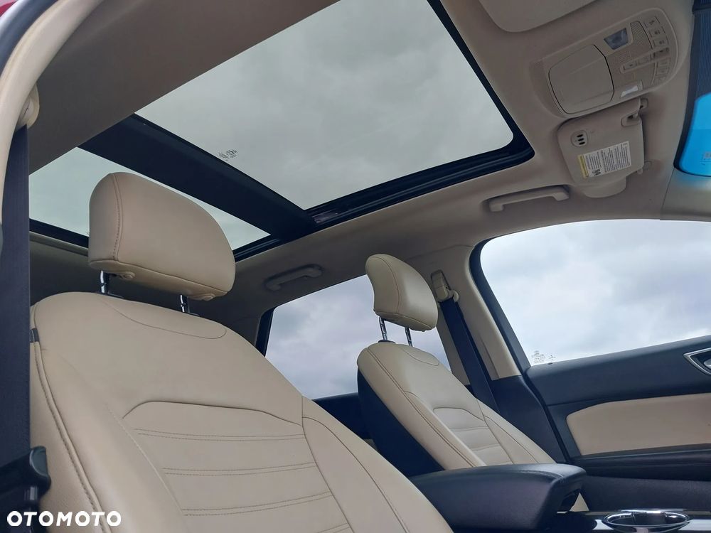 Ford Edge - 22