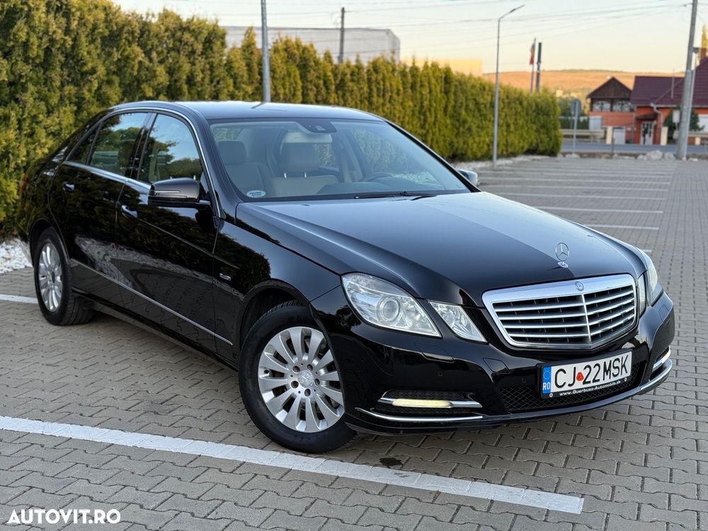 Mercedes-Benz E 250 BlueTEC 9G-TRONIC Elegance - 2