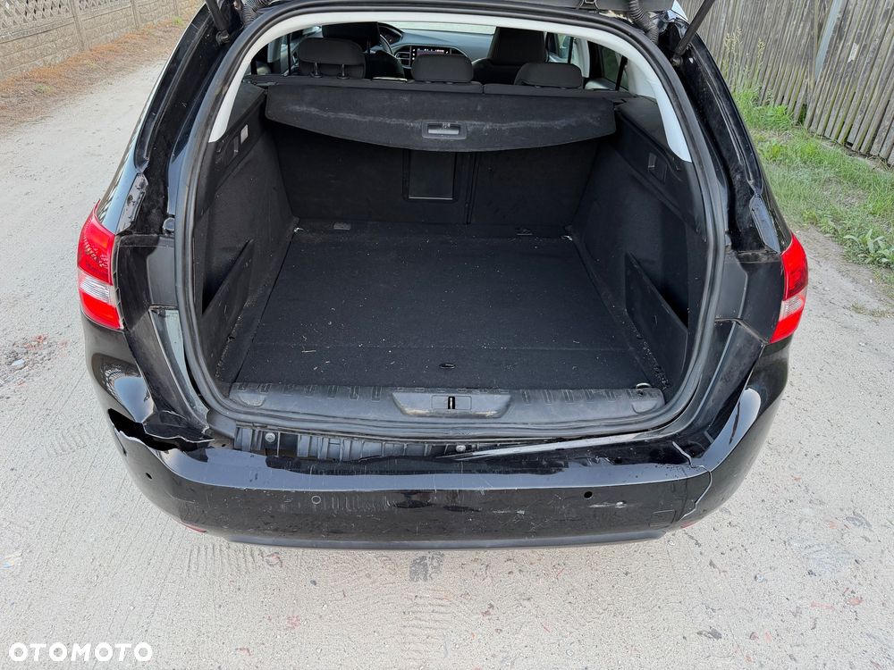 Peugeot 308 - 19