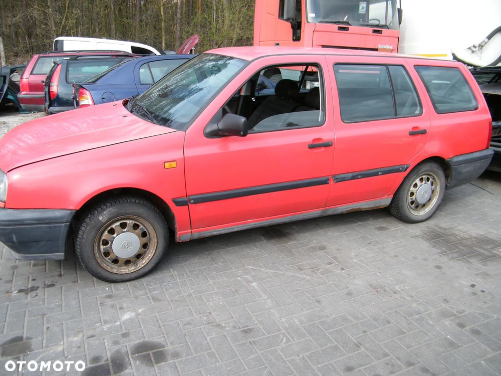 VW Golf III 1.9 D 64KM silnik 1Y skrzynia CHC lakier LP3H/ L91Q - 3