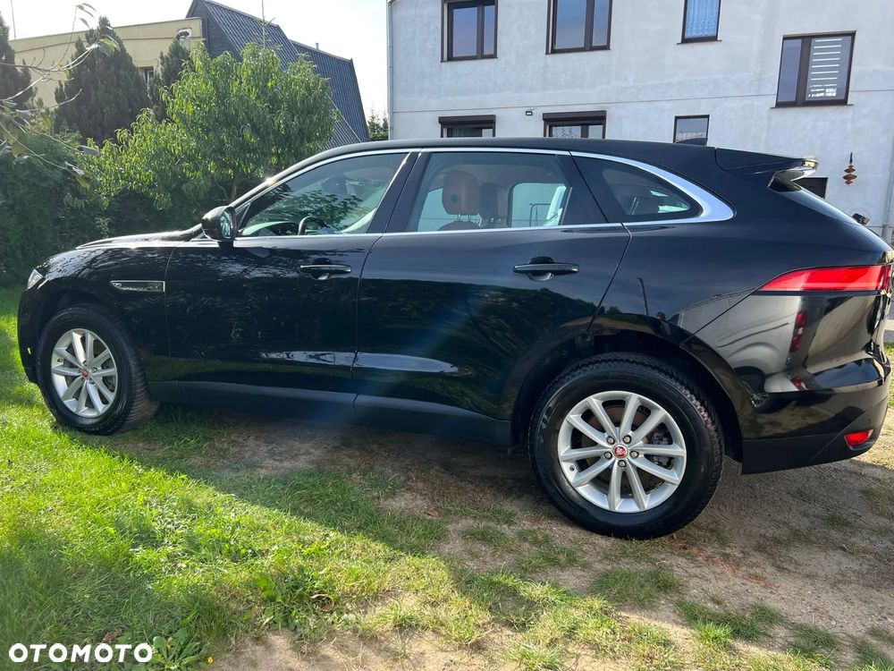 Jaguar F-Pace - 18