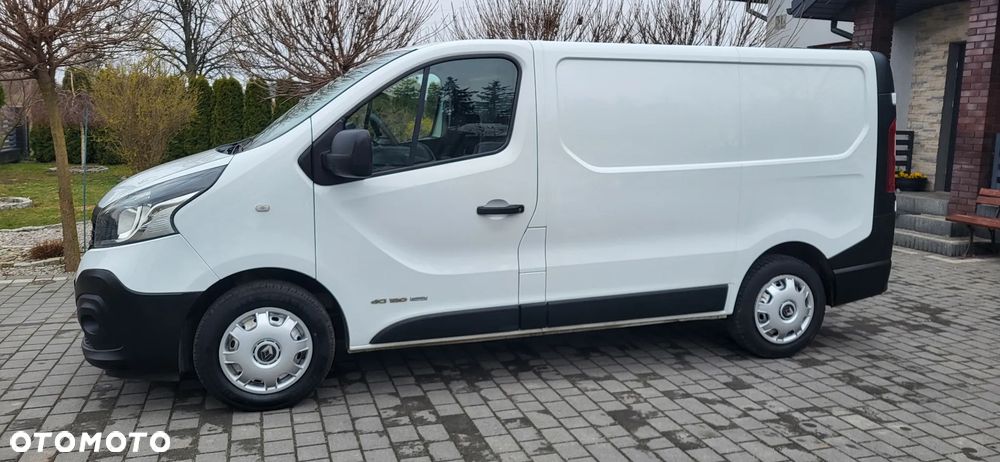 Renault Trafic - 2