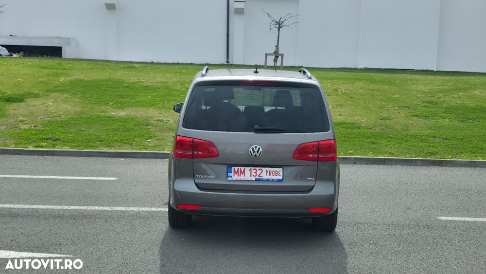 Volkswagen Touran 1.6 TDI DPF Highline - 21
