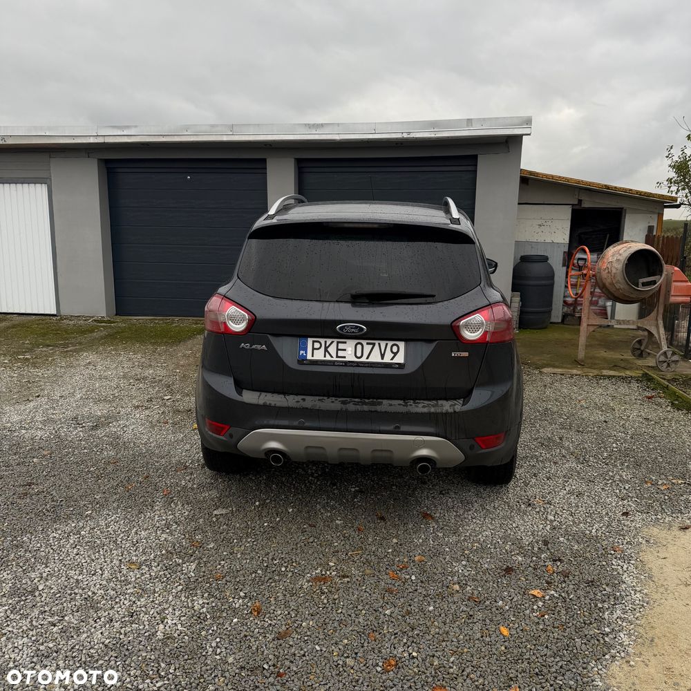 Ford Kuga - 25