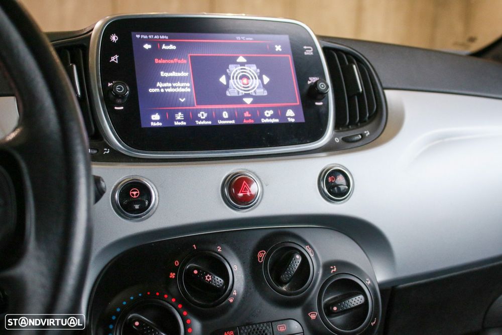 Fiat 500C 1.0 Hybrid Connect - 30