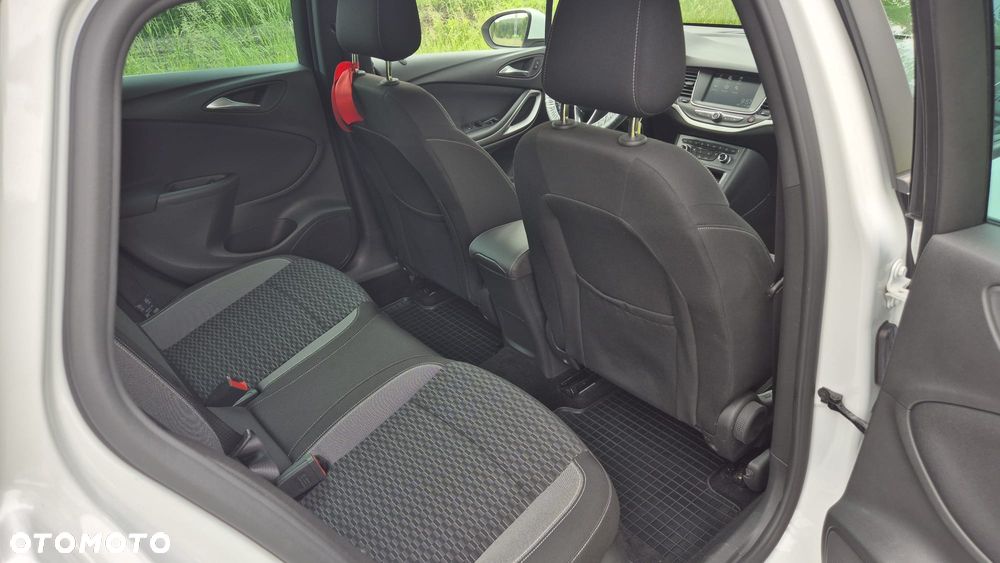 Opel Astra 1.2 Turbo Start/Stop 120 Jahre - 10