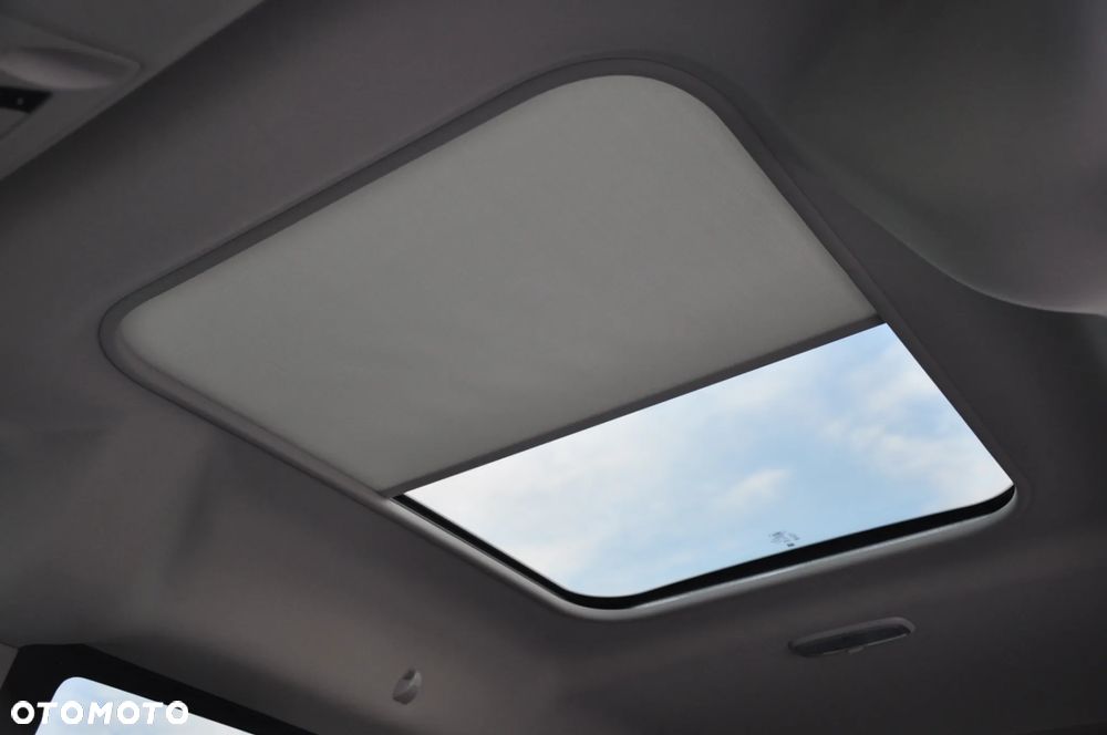 Ford Tourneo Connect Grand - 35