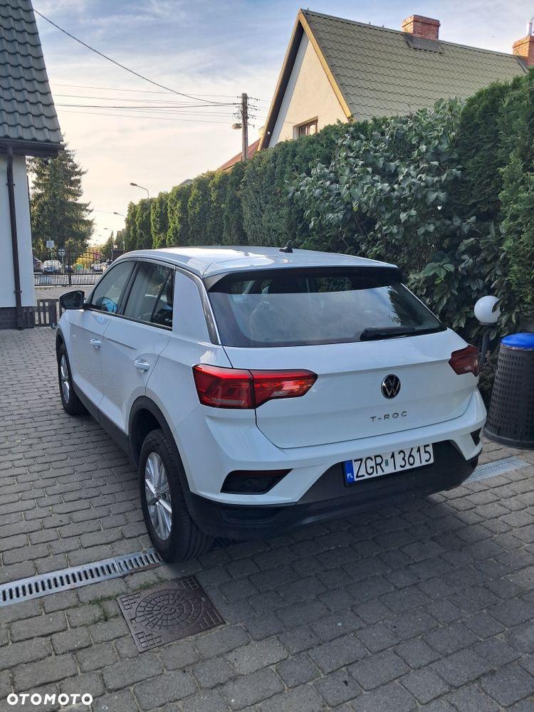 Volkswagen T-Roc - 3