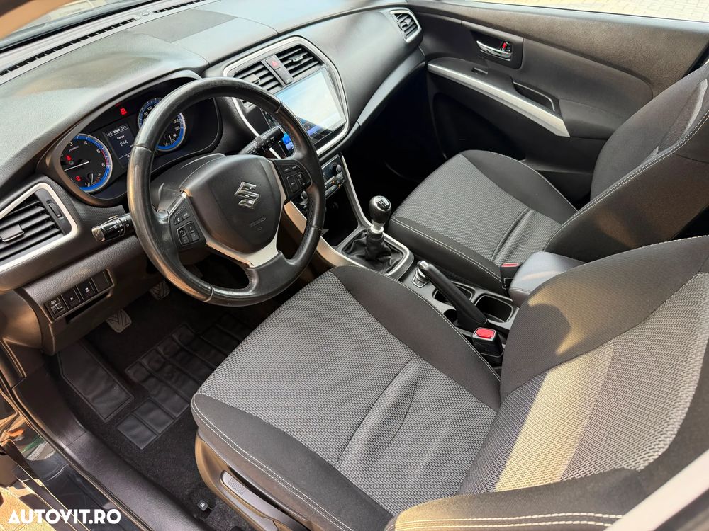 Suzuki S-Cross 1.6 DDIS Allgrip Comfort - 8
