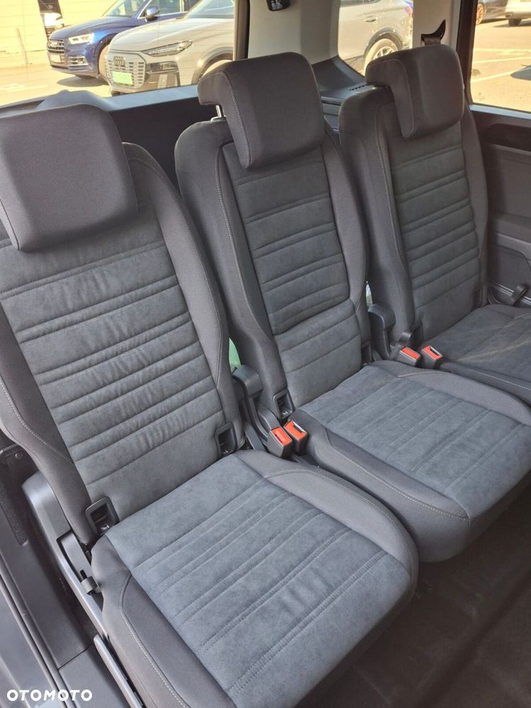 Volkswagen Touran 1.5 TSI EVO Highline DSG - 20