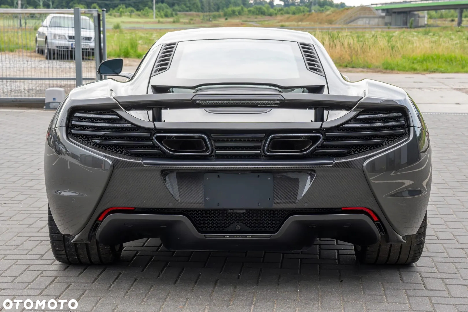 McLaren 650S - 9