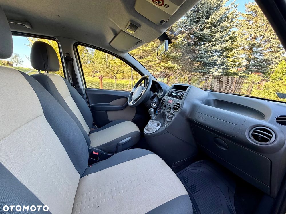 Fiat Panda 1.2 Emotion - 27