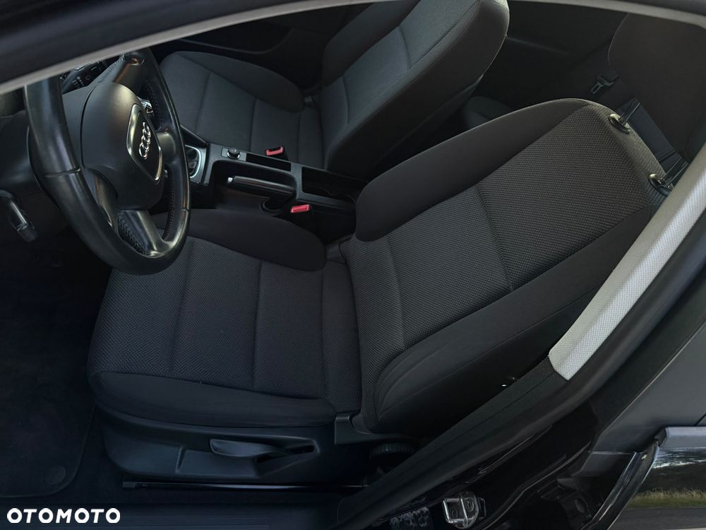 Audi A3 Sportback - 18