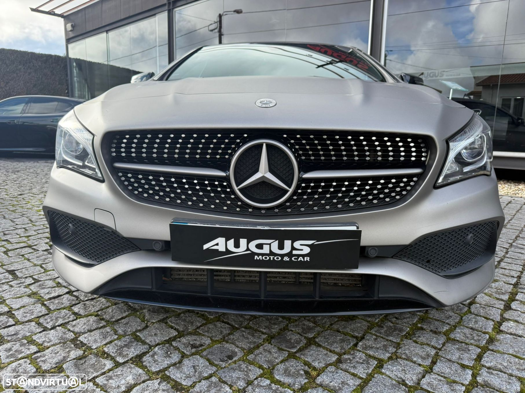Mercedes-Benz CLA 200 d Shooting Brake AMG Line - 8