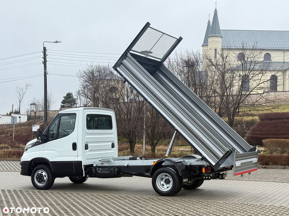 Iveco DAILY 35/50-180 3.0 HPI 180KM WYWROTKA 3-stronna ! 95 tyś km! Resor +Poduszka! NAVI! Kamera Cofania!! - 25