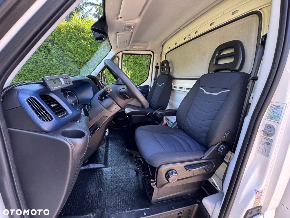 Iveco Daily - 22
