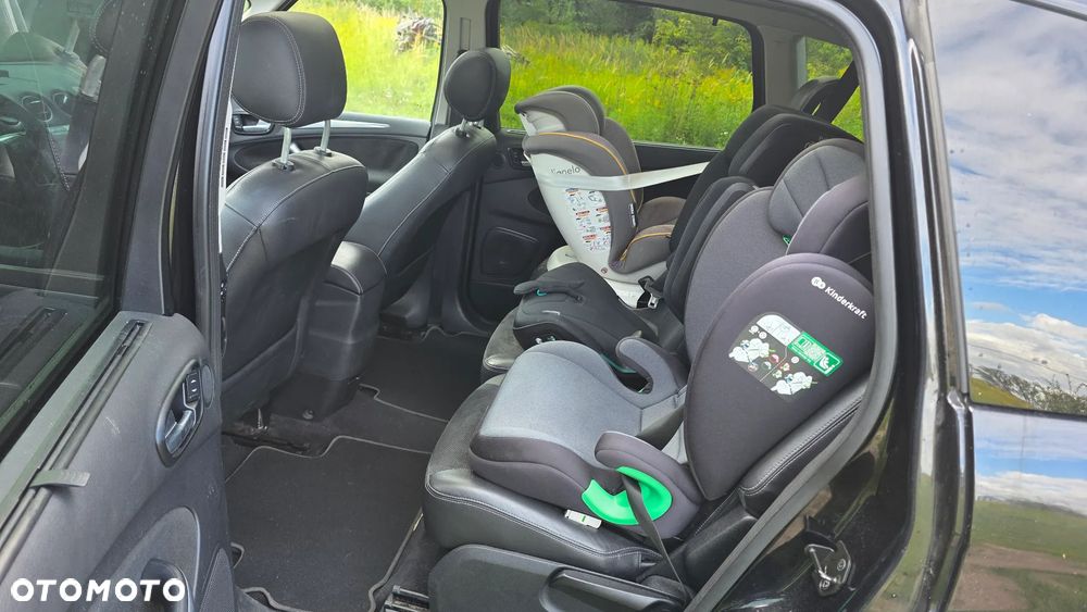 Ford S-Max 2.0 Ambiente - 10