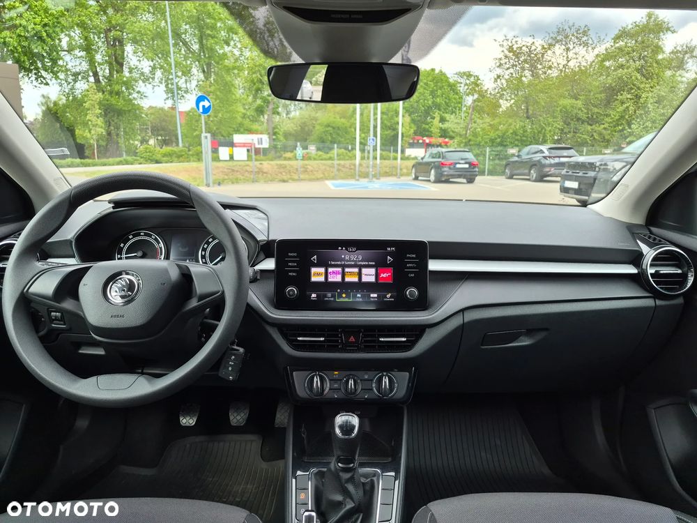 Skoda Fabia 1.0 Ambition - 10