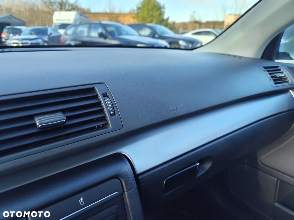 Audi A4 Limousine 2.0 T FSI multitronic - 20