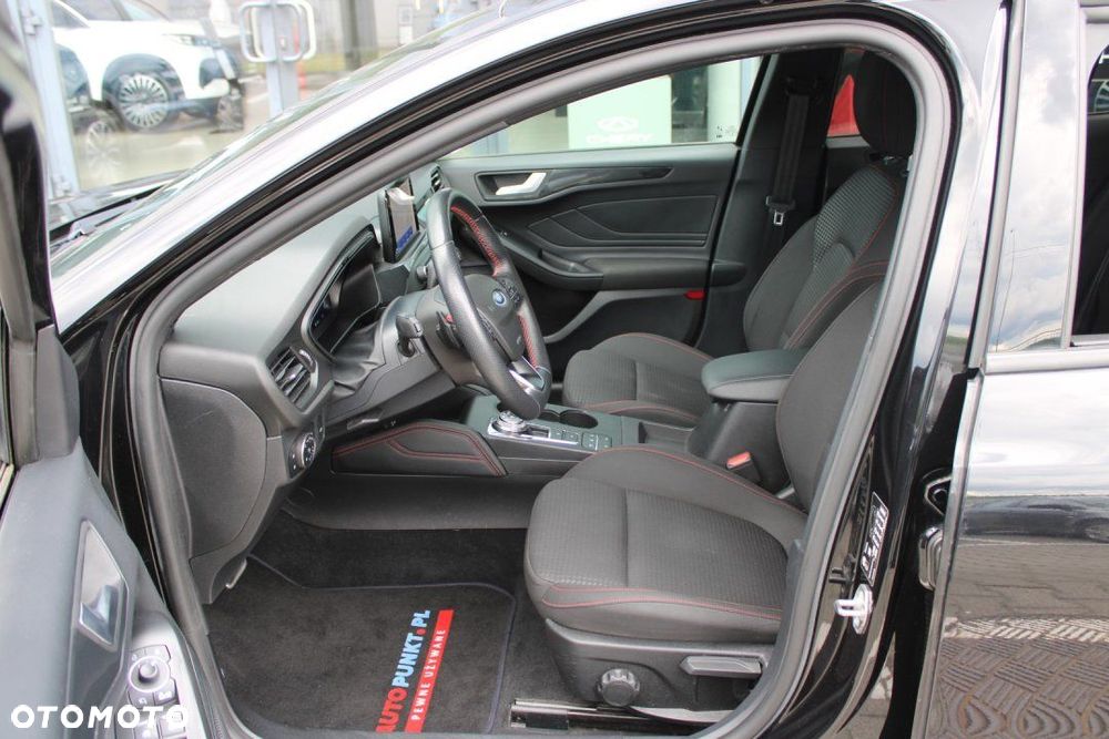 Ford Focus - 19